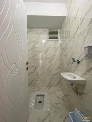 8-DARICA EMEK MAHALLESİ MERKEZİ KONUMDA 2+1 ARA KAT LÜKS DAİRE